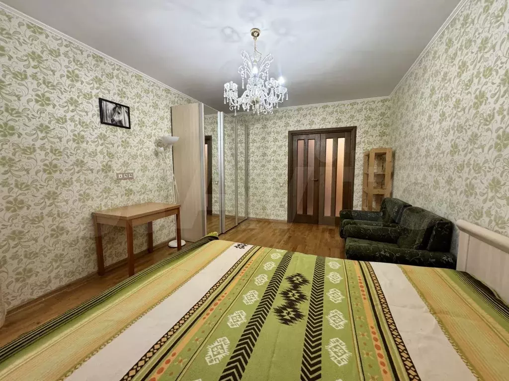 2-к. квартира, 60 м, 6/10 эт. - Фото 1