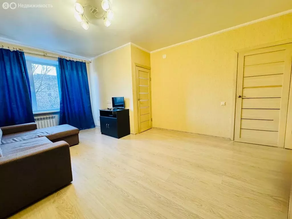 1-комнатная квартира: Волхов, Волховский проспект, 43 (30 м) - Фото 1