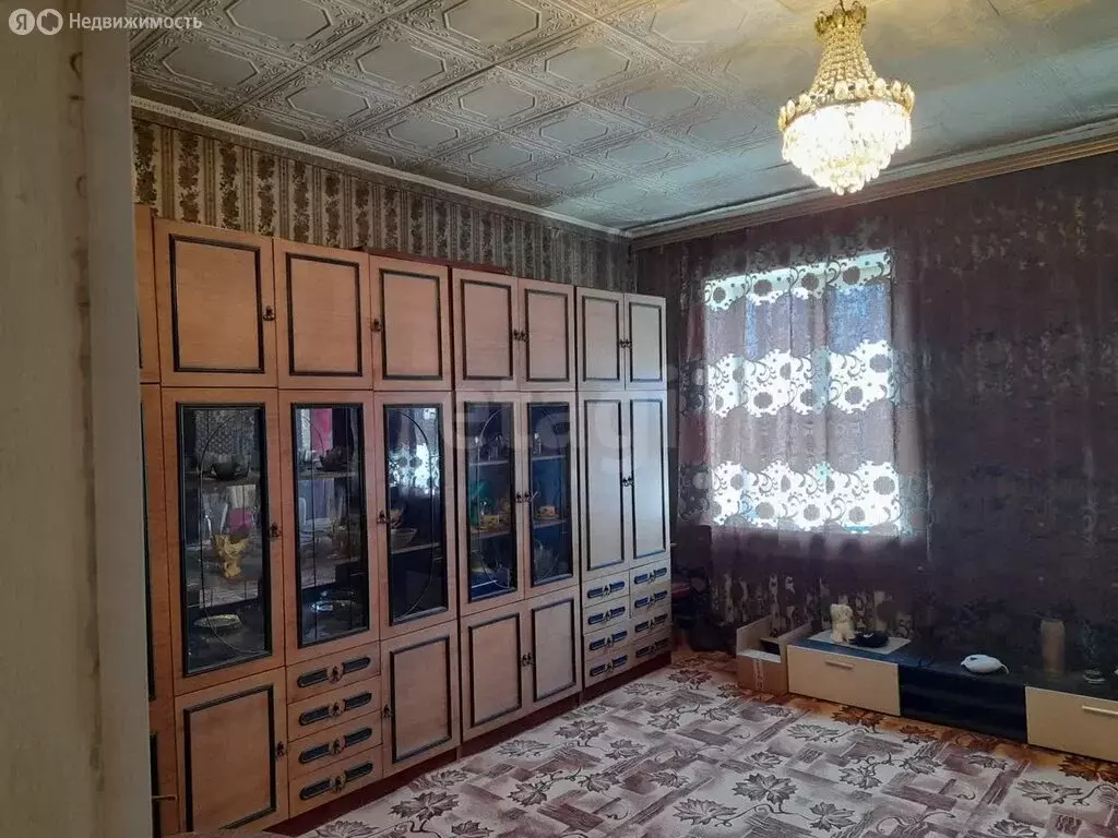 3-комнатная квартира: Ишим, Тюменская улица, 84 (71.5 м) - Фото 1