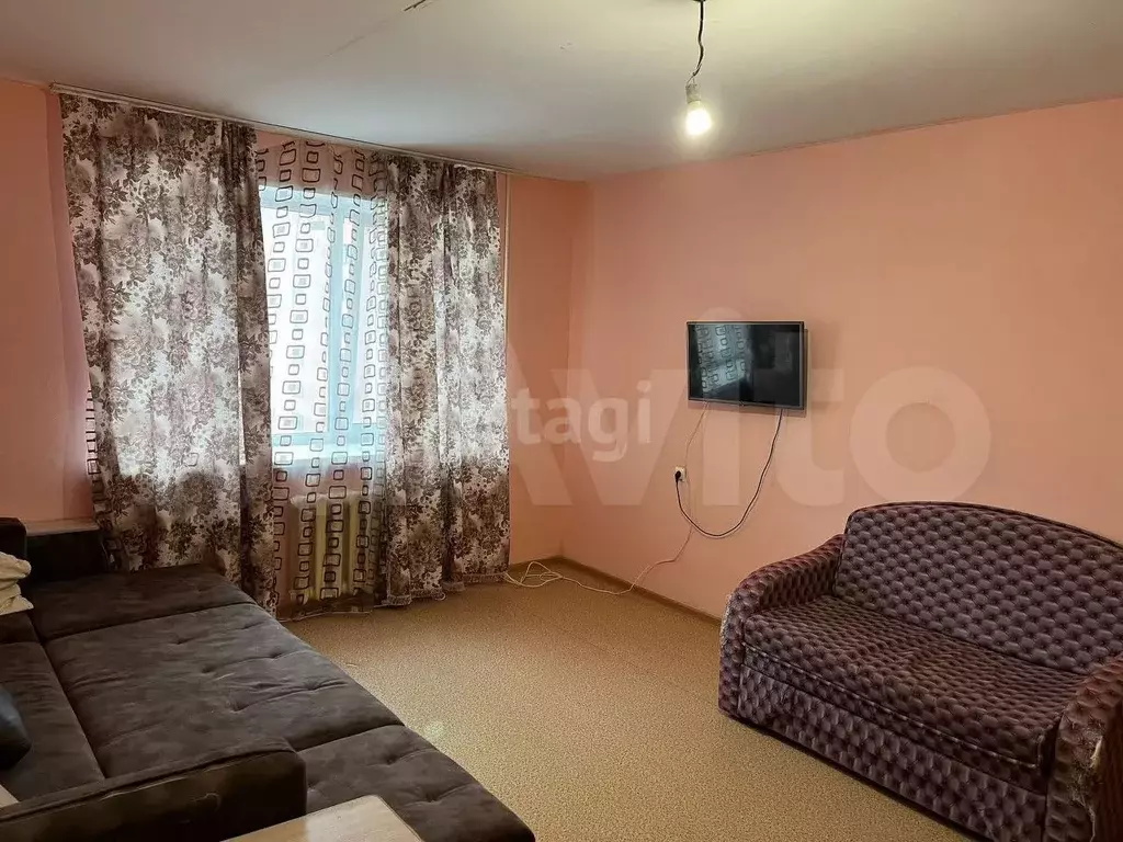 1-к. квартира, 39 м, 7/10 эт. - Фото 1