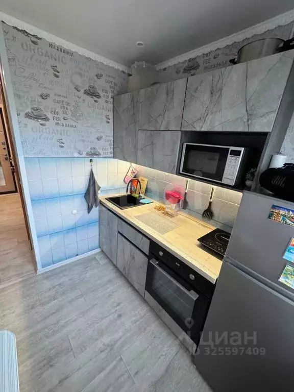 4-к кв. Кемеровская область, Новокузнецк ул. Дузенко, 16 (61.1 м) - Фото 2