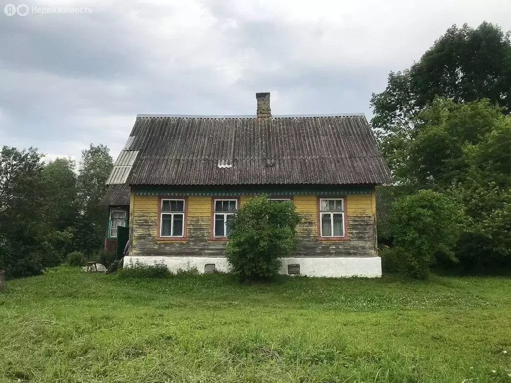 Дом в Псковская область, Печорский муниципальный округ, деревня ... - Фото 0