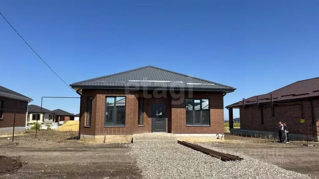 Дом в Ставропольский край, Михайловск Шпаковский район, ул. Андрея ... - Фото 2