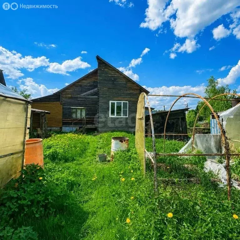 Дом в село Бужаниново, Центральная улица (80 м) - Фото 1