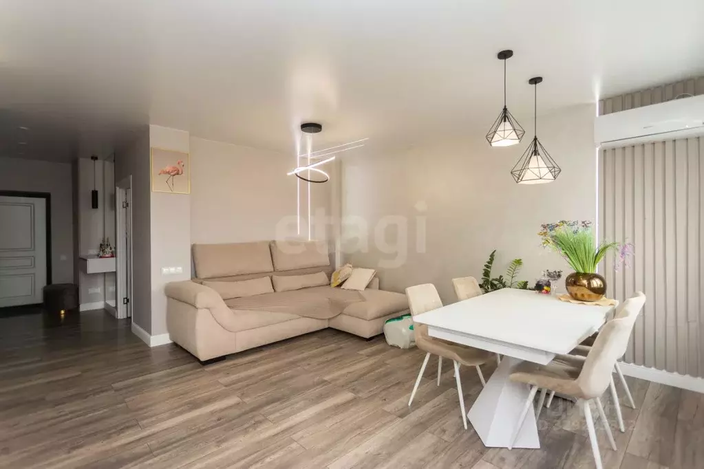 2-к кв. Хабаровский край, Хабаровск ул. Казачья Гора, 15 (79.0 м) - Фото 1