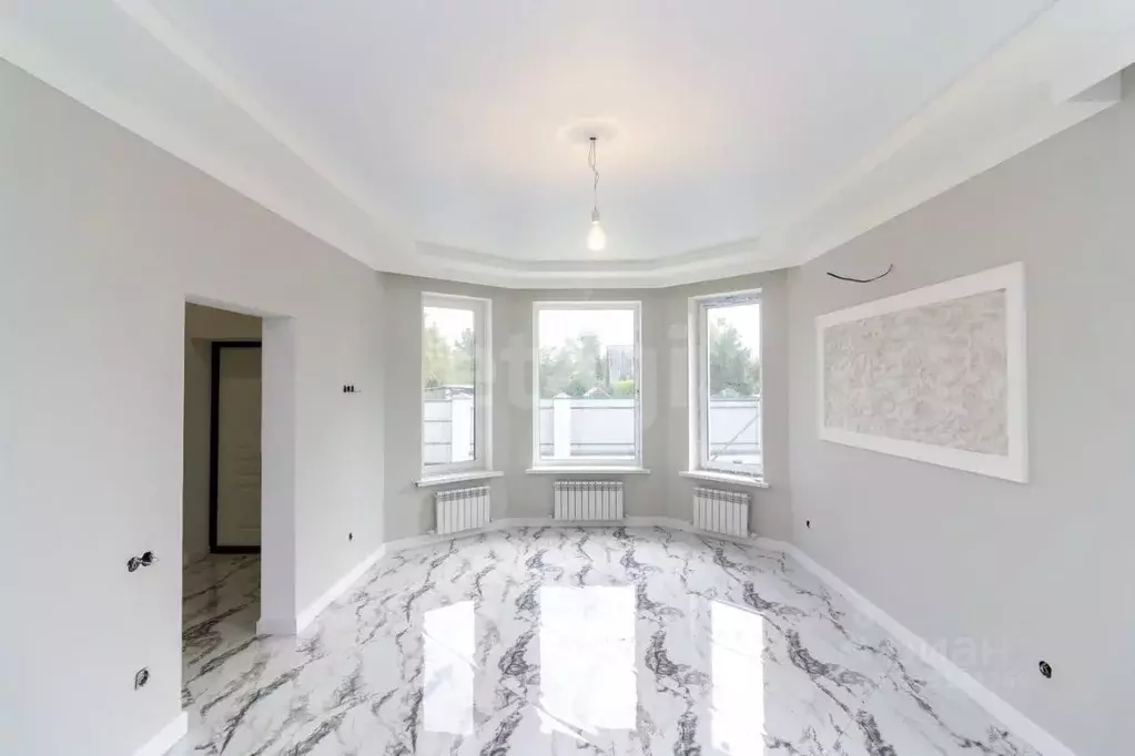 Дом в Тюменская область, Тюмень Вертолет СНТ, ул. Солнечная (110 м) - Фото 1