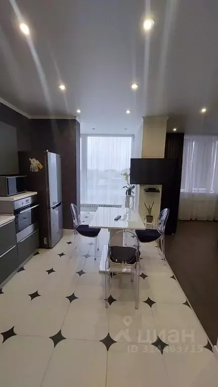 Студия Саратовская область, Саратов ул. Усть-Курдюмская, 25 (47.0 м) - Фото 1