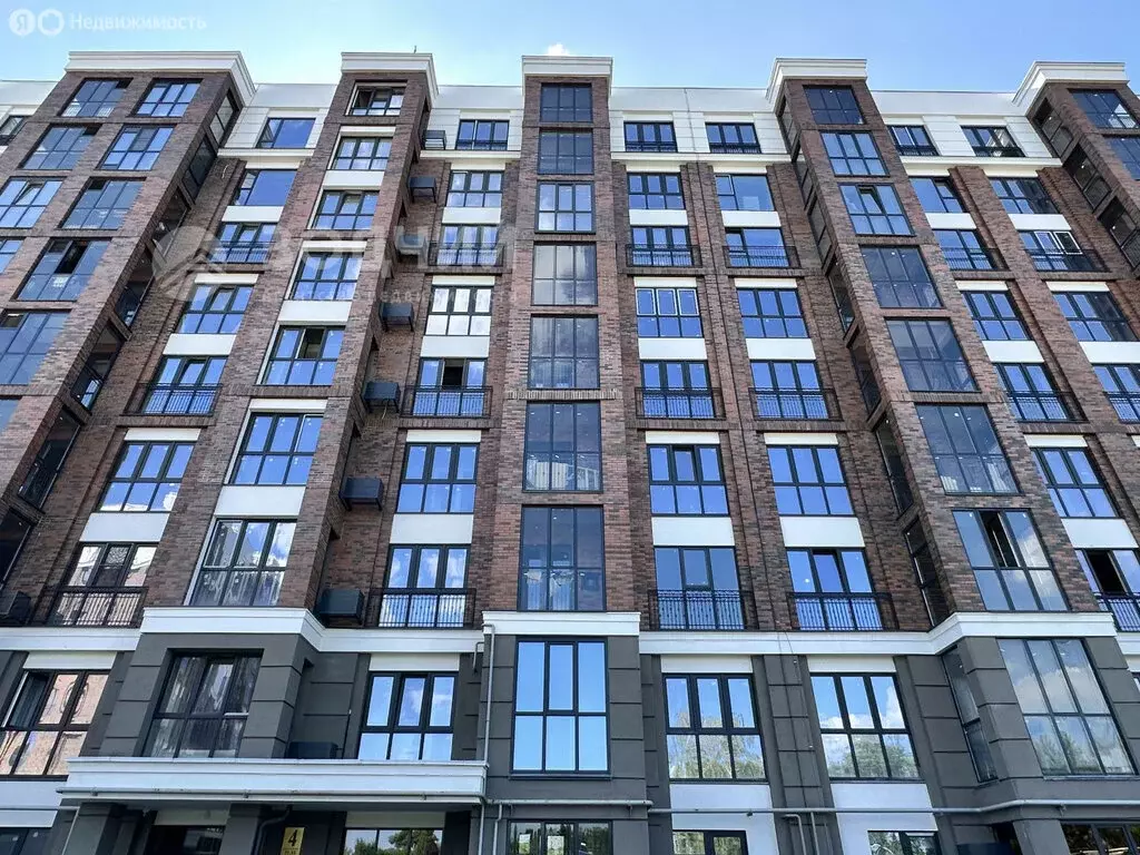 1-комнатная квартира: Чебоксары, улица Дегтярёва, 15к2 (54 м) - Фото 1