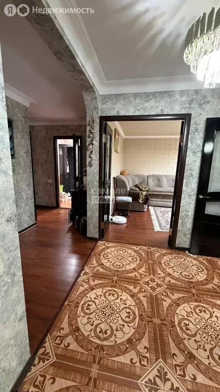 3-комнатная квартира: Избербаш, улица Г. Гамидова, 87А (75.4 м) - Фото 1