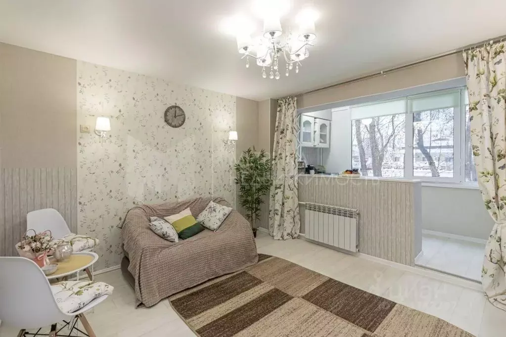 Студия Тюменская область, Тюмень Харьковская ул., 69а (16.8 м) - Фото 1