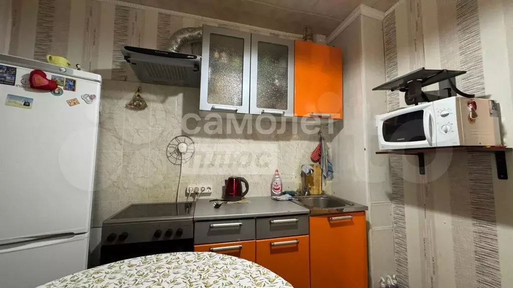 2-к. квартира, 41 м, 1/9 эт. - Фото 1