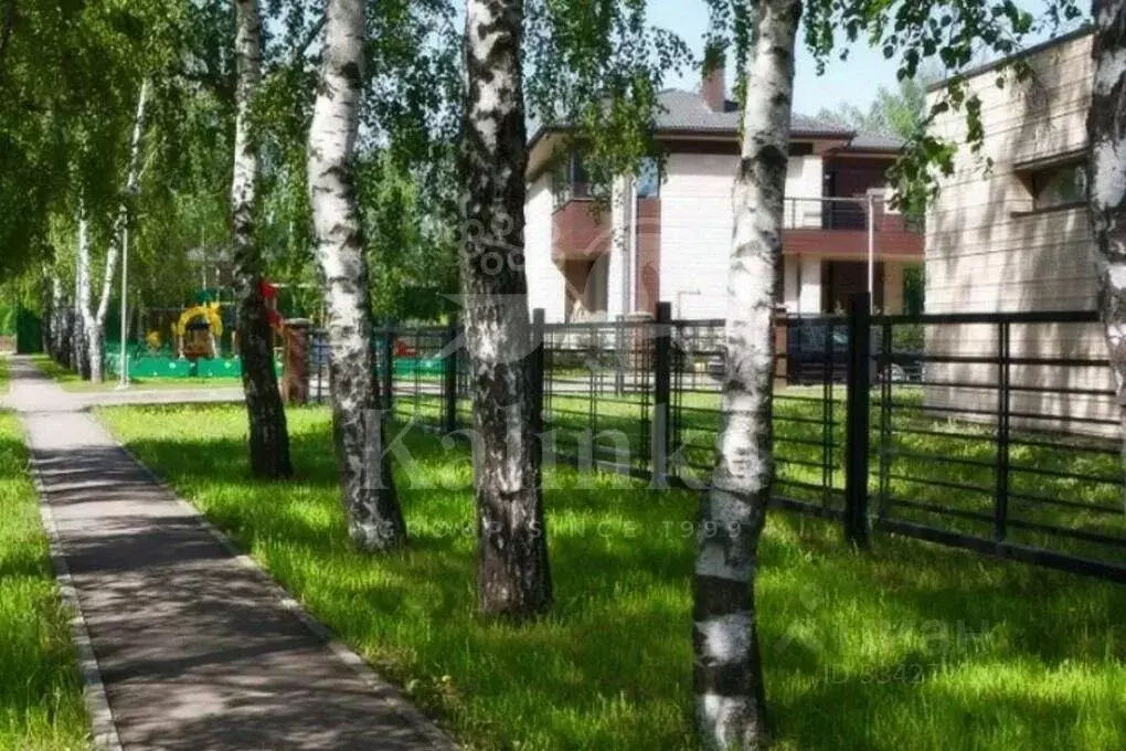 Участок в Москва Крекшино кп, ул. Клубничная, 132 (12.35 сот.) - Фото 1
