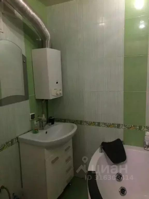 1-к кв. Волгоградская область, Волгоград Козловская ул., 15 (33.0 м) - Фото 1