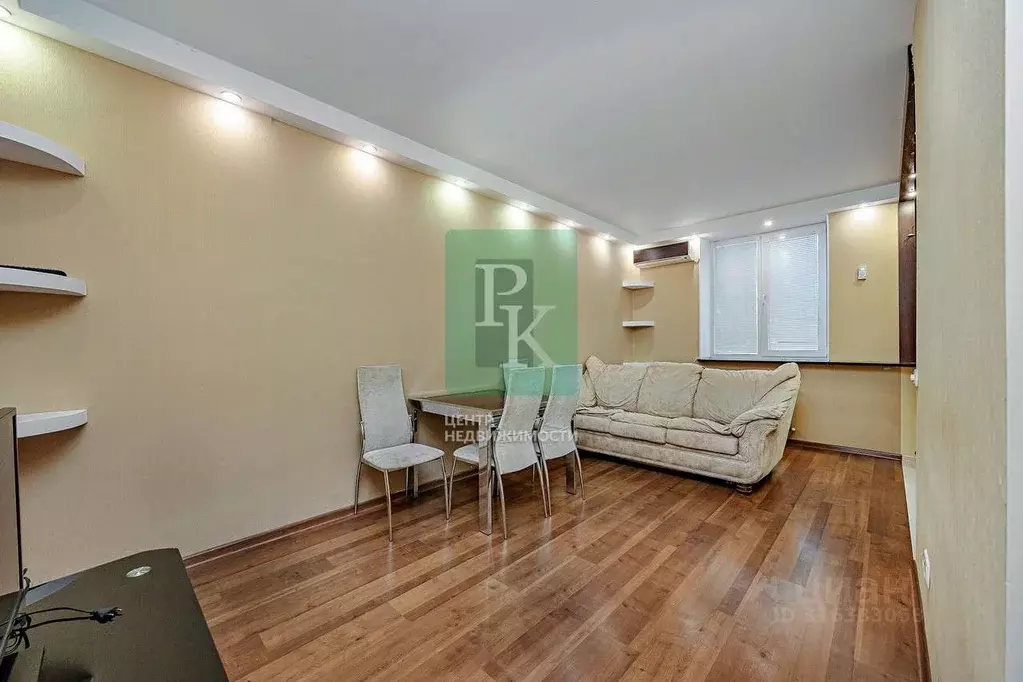 3-к кв. Севастополь ул. Адмирала Юмашева, 27 (72.5 м) - Фото 1