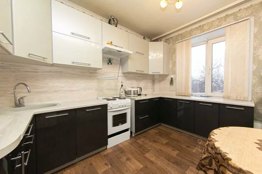 2-к кв. Томская область, Томск Сибирская ул., 110 (53.6 м) - Фото 1