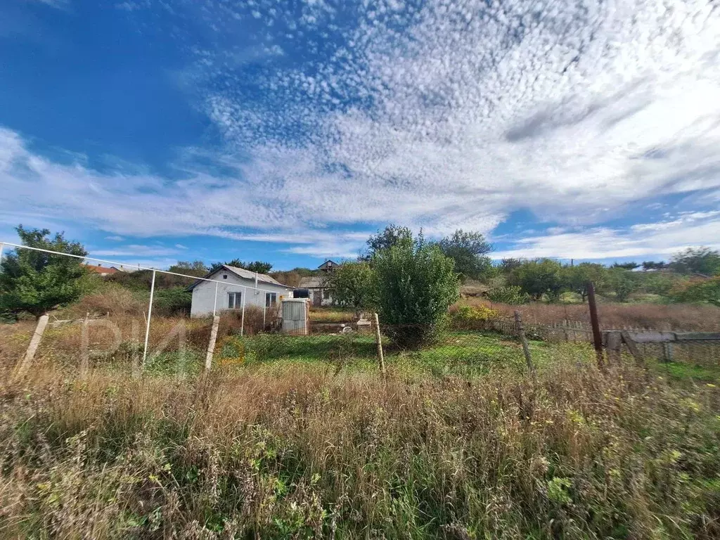 Участок в Крым, Сакский район, с. Ивановка ул. Берегулина (21.0 сот.) - Фото 1