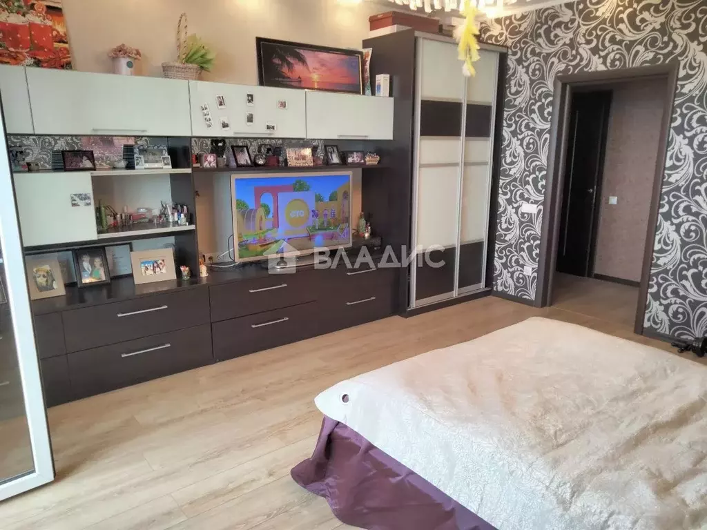 3-к кв. Белгородская область, Белгород ул. Конева, 17 (94.0 м) - Фото 0