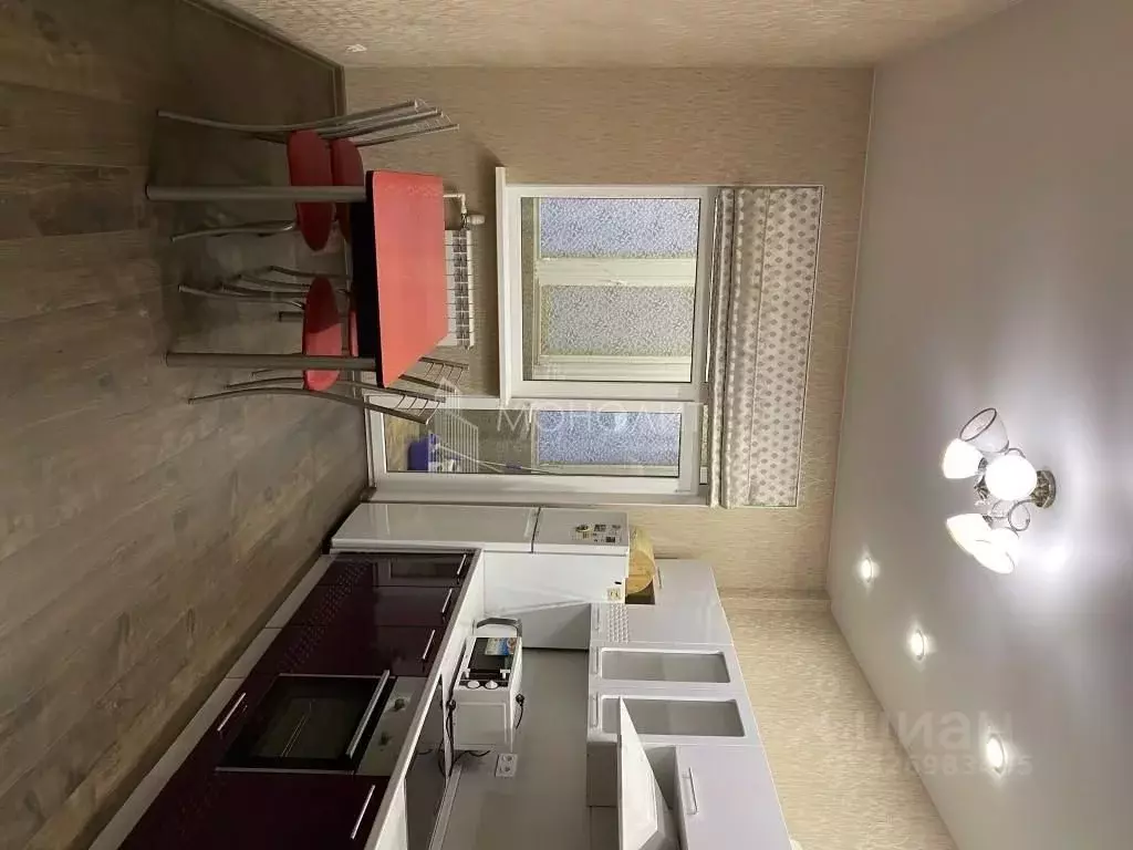 2-к кв. Сахалинская область, Южно-Сахалинск Ветеранская ул., 16к7 ... - Фото 1