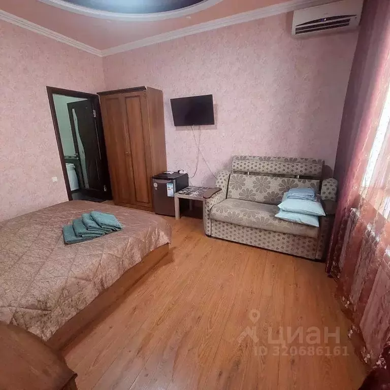 Комната Краснодарский край, Геленджик ул. Грибоедова, 19 - Фото 1
