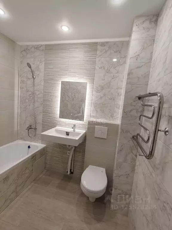 1-к кв. Брянская область, Брянск Литейная ул., 67 (36.4 м) - Фото 2