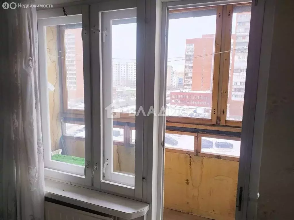 3-комнатная квартира: Санкт-Петербург, проспект Ударников, 42 (65.6 м) - Фото 2