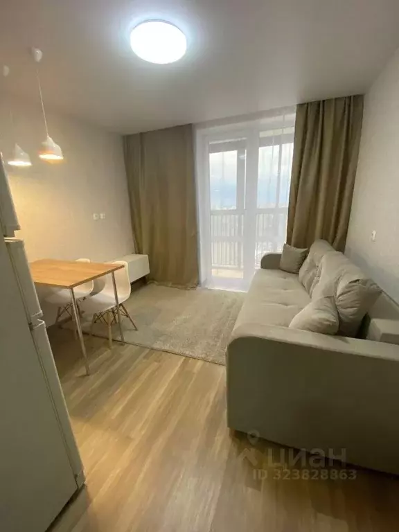 Студия Свердловская область, Екатеринбург Уктус жилрайон, Светлый мкр, ... - Фото 1