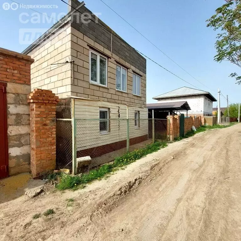 Дом в село Старокучергановка, Степная улица, 91 (125.2 м) - Фото 1