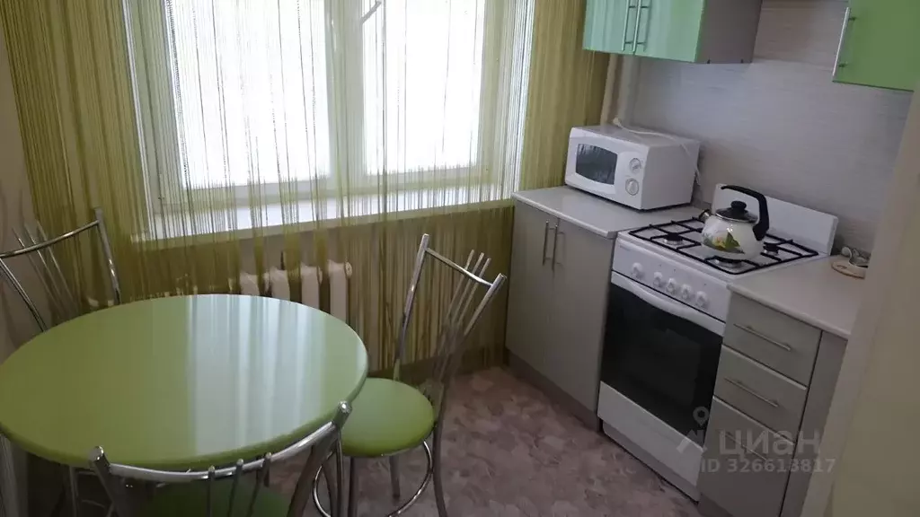 2-к кв. Саратовская область, Балаково Комсомольская ул., 37 (48.0 м) - Фото 1