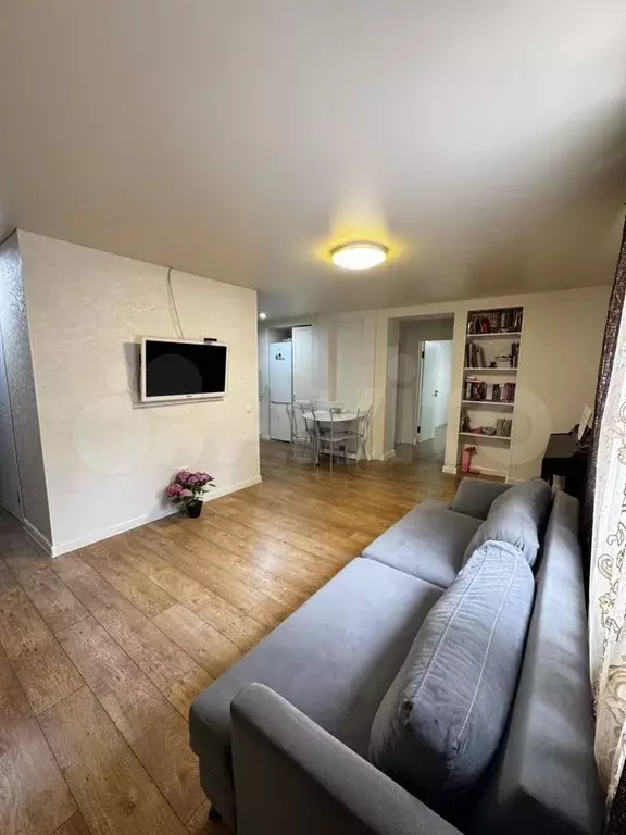 3-к. квартира, 65 м, 2/5 эт. - Фото 0