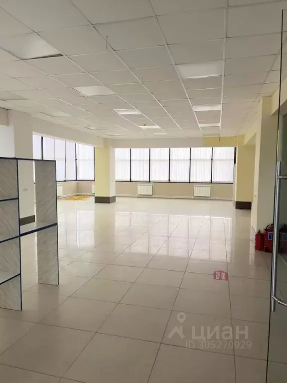 Торговая площадь в Смоленская область, Десногорск 1-й мкр, 73 (700 м) - Фото 2