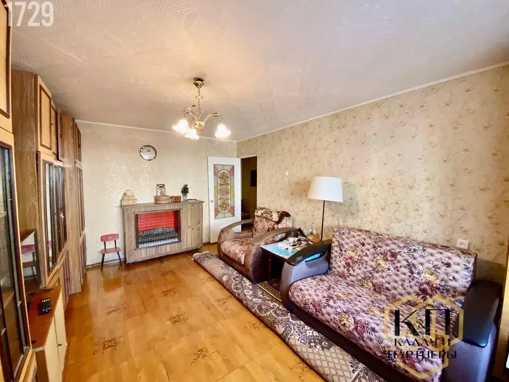 2-к кв. Свердловская область, Полевской Зеленый Бор-1 мкр, 16 (49.8 м) - Фото 2