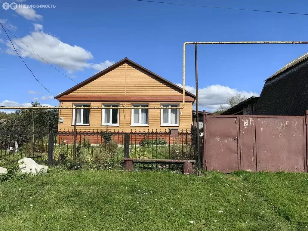 Дом в Карсунский район, Языковское городское поселение, рабочий ... - Фото 1