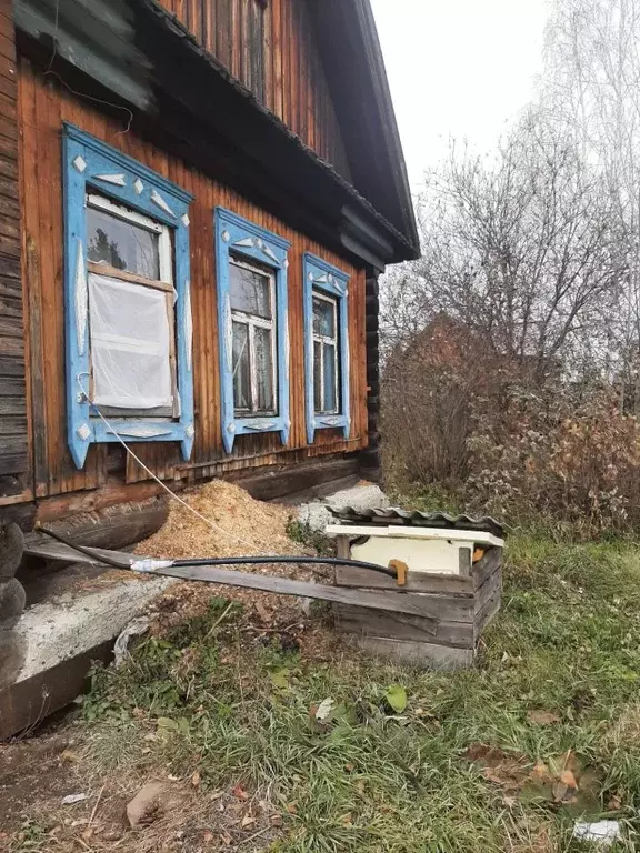 Дом в Свердловская область, Режевской городской округ, пос. Озерный ... - Фото 1