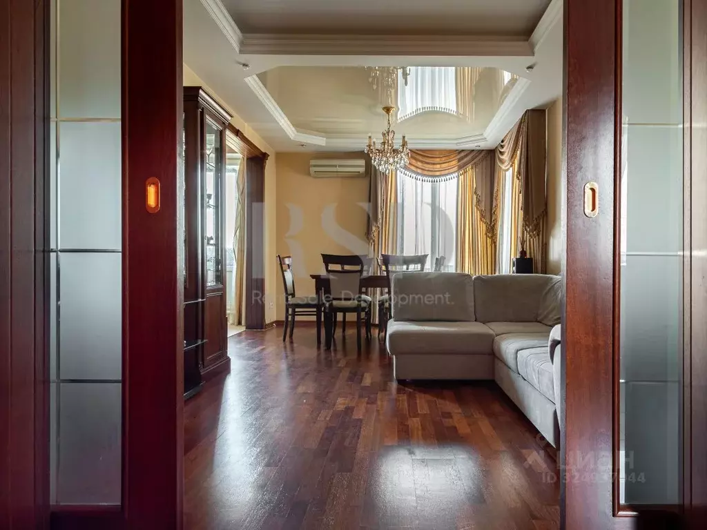 2-к кв. Санкт-Петербург Краснопутиловская ул., 66к2 (96.2 м) - Фото 1