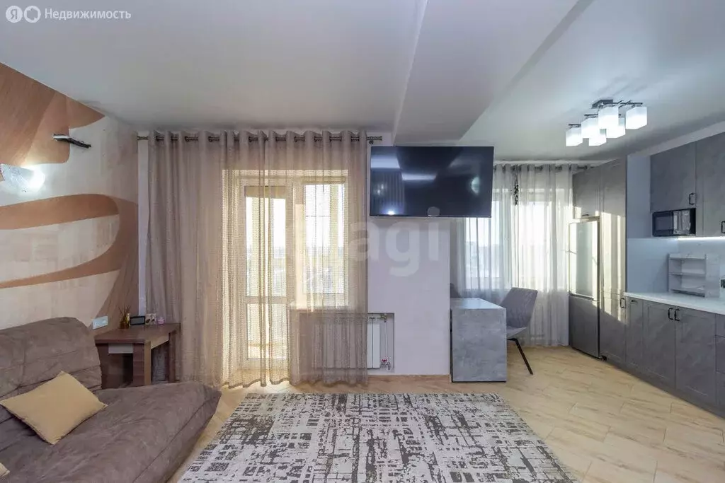 Квартира-студия: Омск, проспект Комарова, 11 (35.1 м) - Фото 2