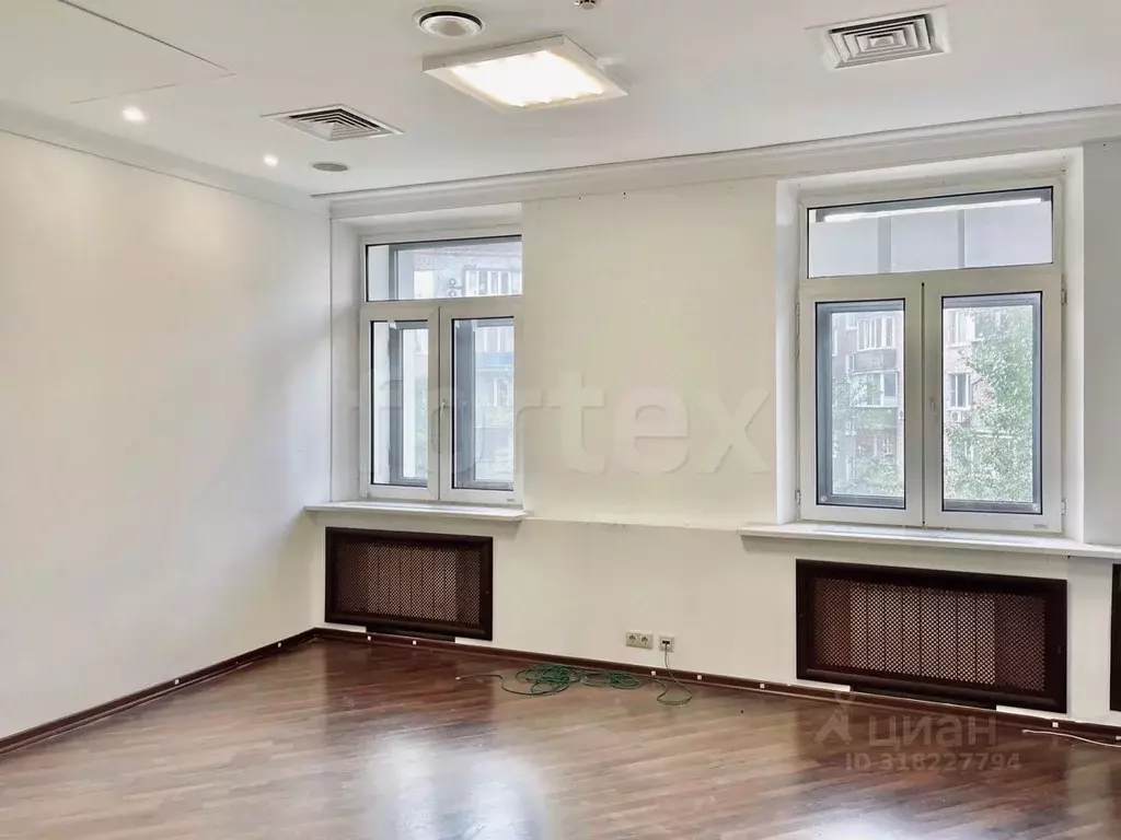 Офис в Москва Большая Грузинская ул., 12С2 (33 м) - Фото 0