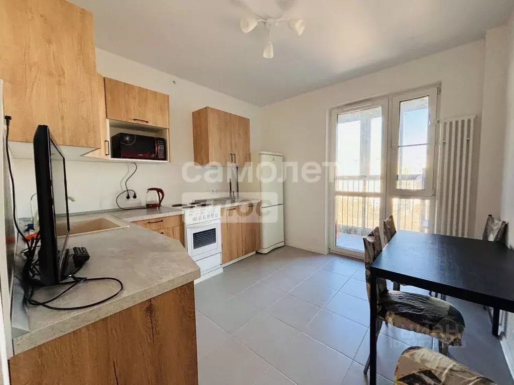 2-к кв. Москва ул. Юных Ленинцев, 99к2 (57.0 м) - Фото 0