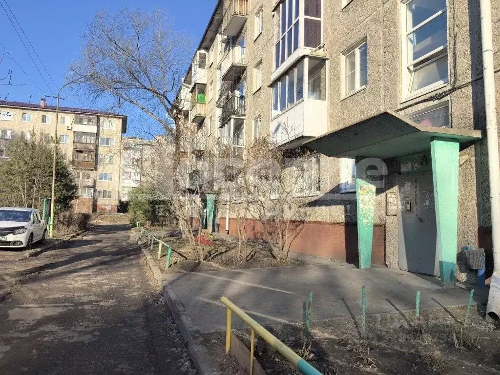 2-к кв. Омская область, Омск Волочаевская ул., 19Г (42.0 м) - Фото 1