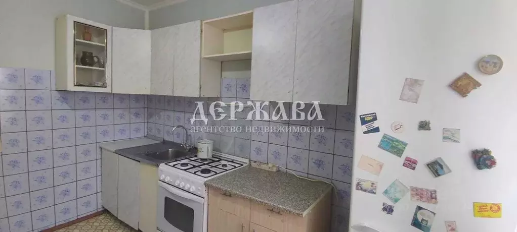 4-к кв. Белгородская область, Старый Оскол Весенний мкр, 12 (74.0 м) - Фото 1