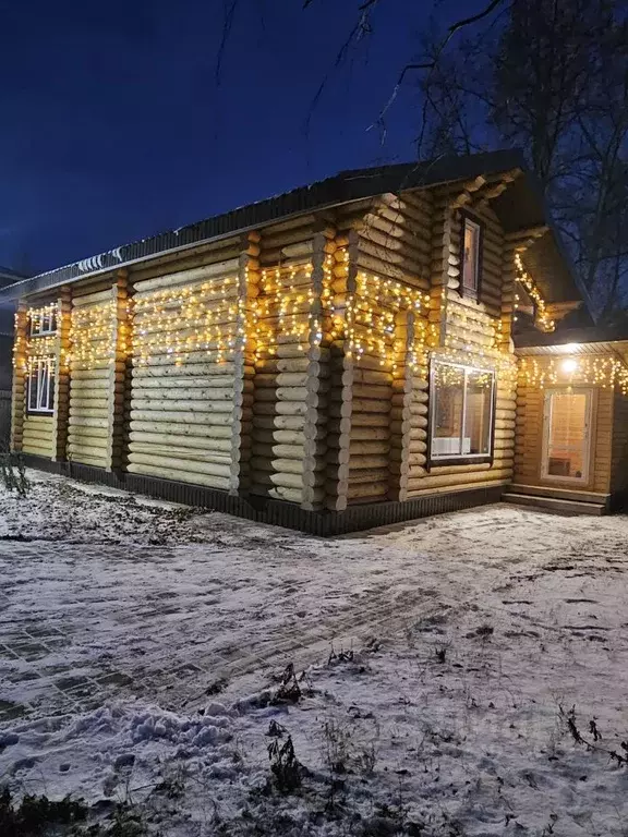 Дом в Ханты-Мансийский АО, Сургутский район, Белый Яр пгт  (200 м) - Фото 2