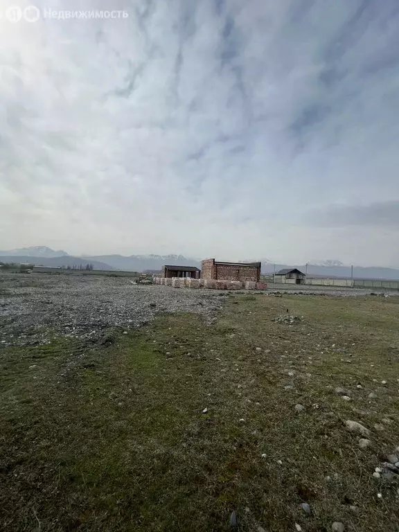 Участок в село Гизель, 4-я линия (10 м) - Фото 0