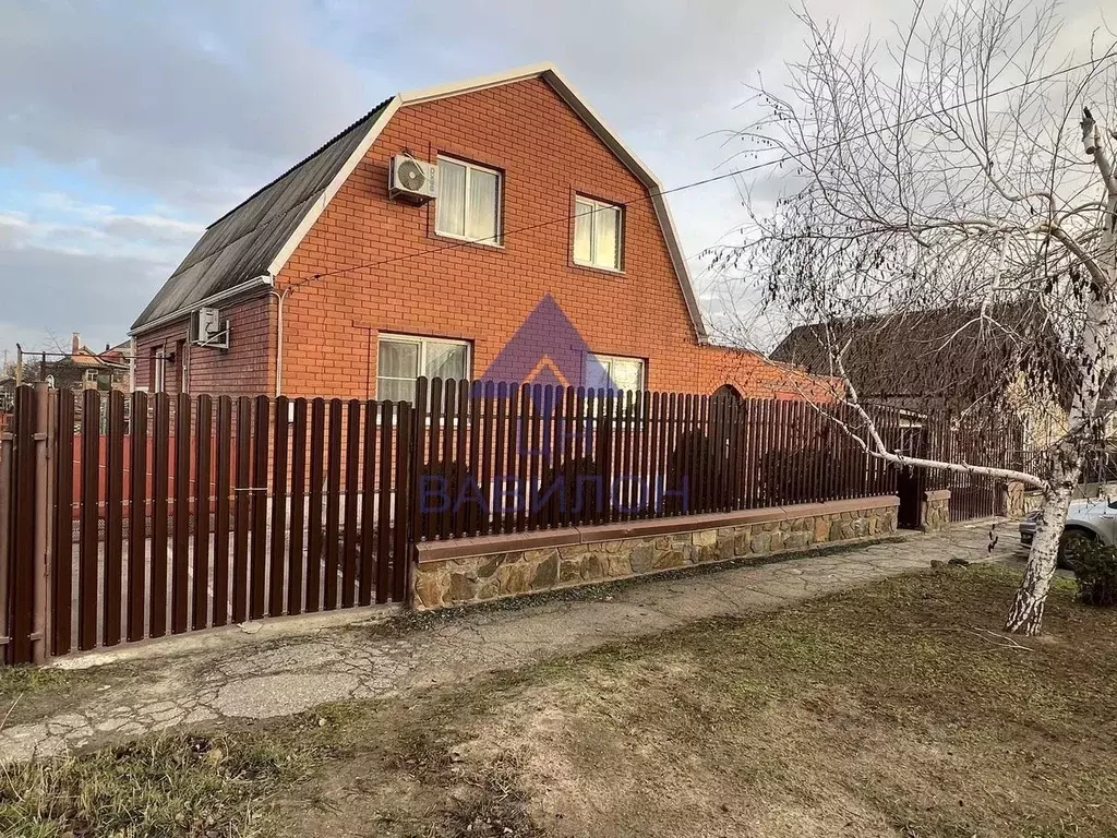 Дом в Ростовская область, Цимлянск ул. Ленина (165 м) - Фото 1