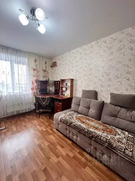 Комната Чувашия, Чебоксары ул. Эльменя, 13 (13.7 м) - Фото 0