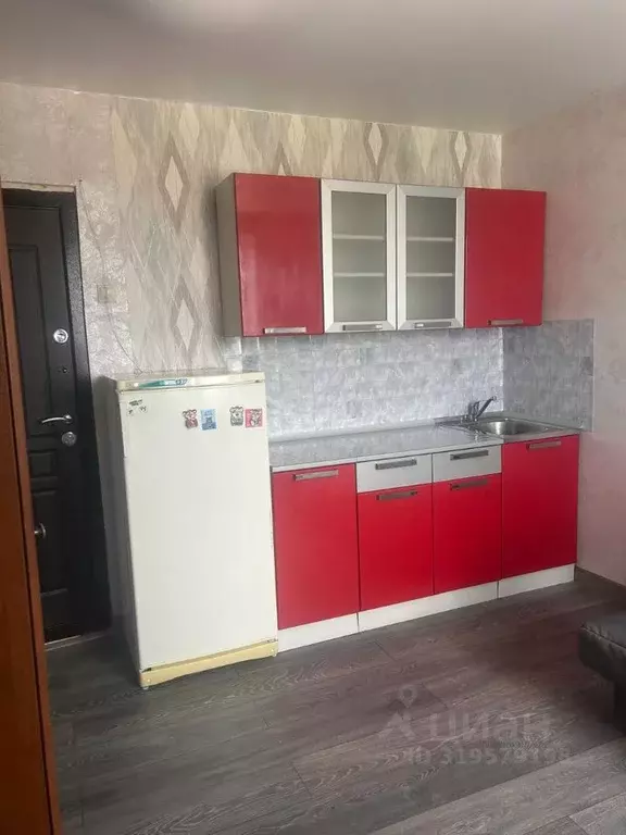 Комната Омская область, Омск Привокзальный мкр, ул. Карбышева, 38А ... - Фото 0