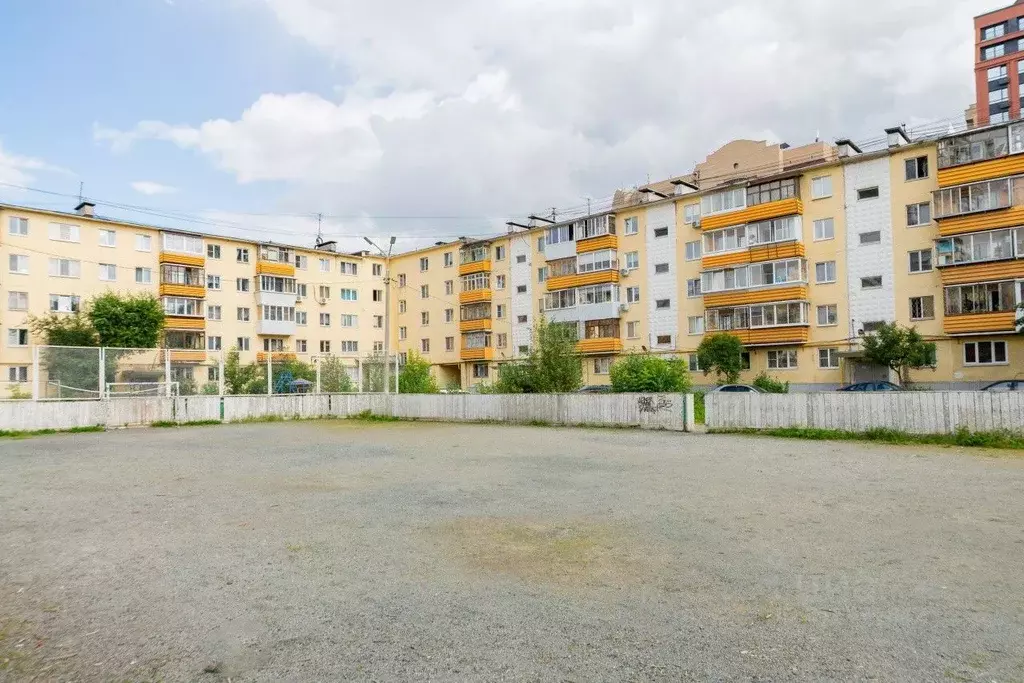 1-к кв. Свердловская область, Екатеринбург ул. Онежская, 9 (36.3 м) - Фото 1