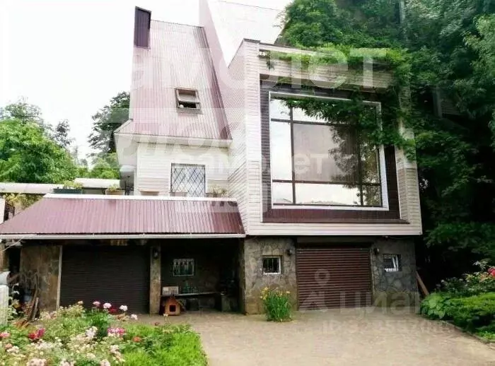 Дом в Краснодарский край, Горячий Ключ ул. Закруткина (375 м) - Фото 1