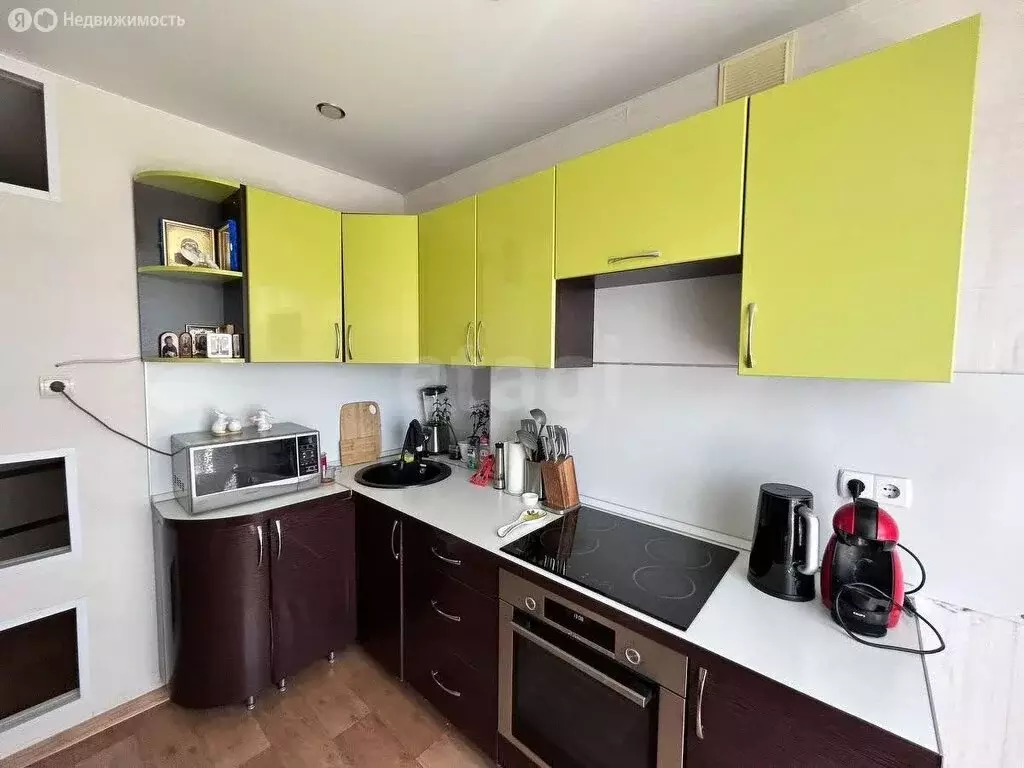 2-комнатная квартира: Тольятти, улица 70 лет Октября, 64 (49.6 м) - Фото 2