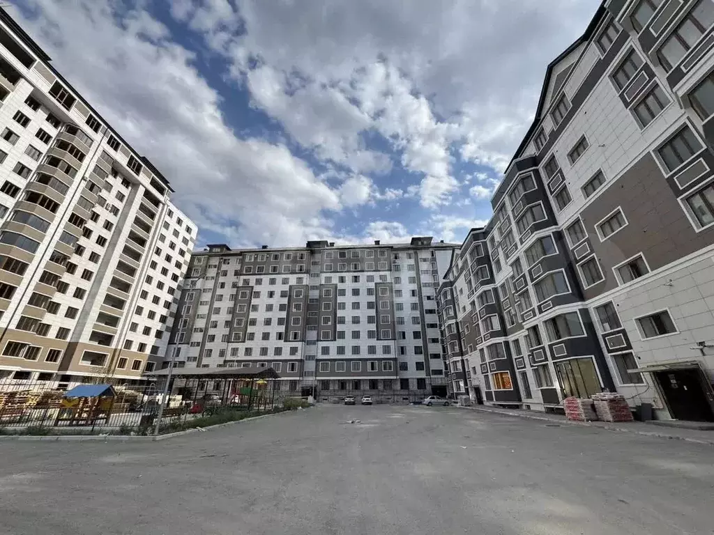 3-к. квартира, 100 м, 2/10 эт. - Фото 1