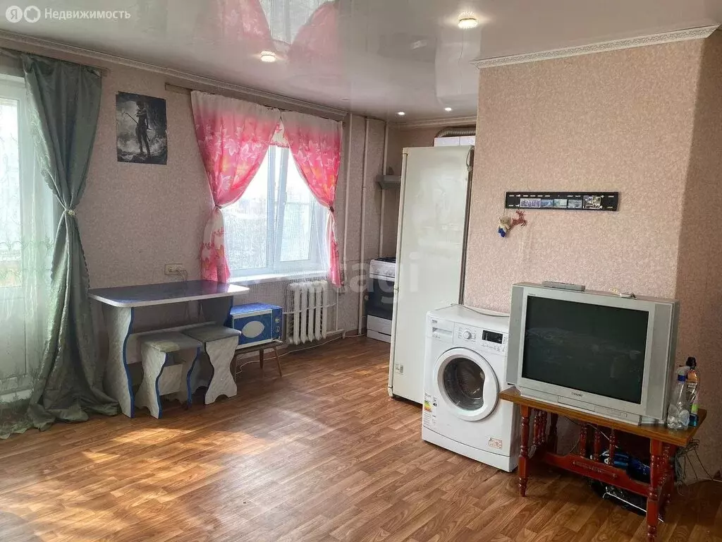 Квартира-студия: Усинск, улица 60 лет Октября, 3 (28.4 м) - Фото 0