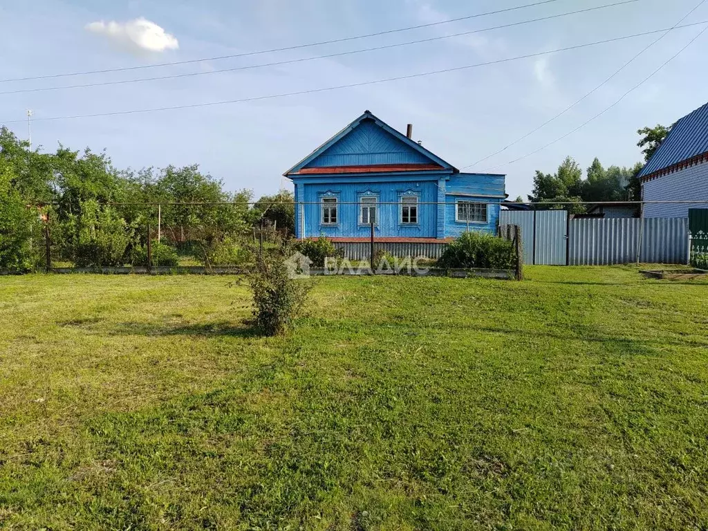 Дом в Пензенская область, Сурск Городищенский район, Интернациональная ... - Фото 0